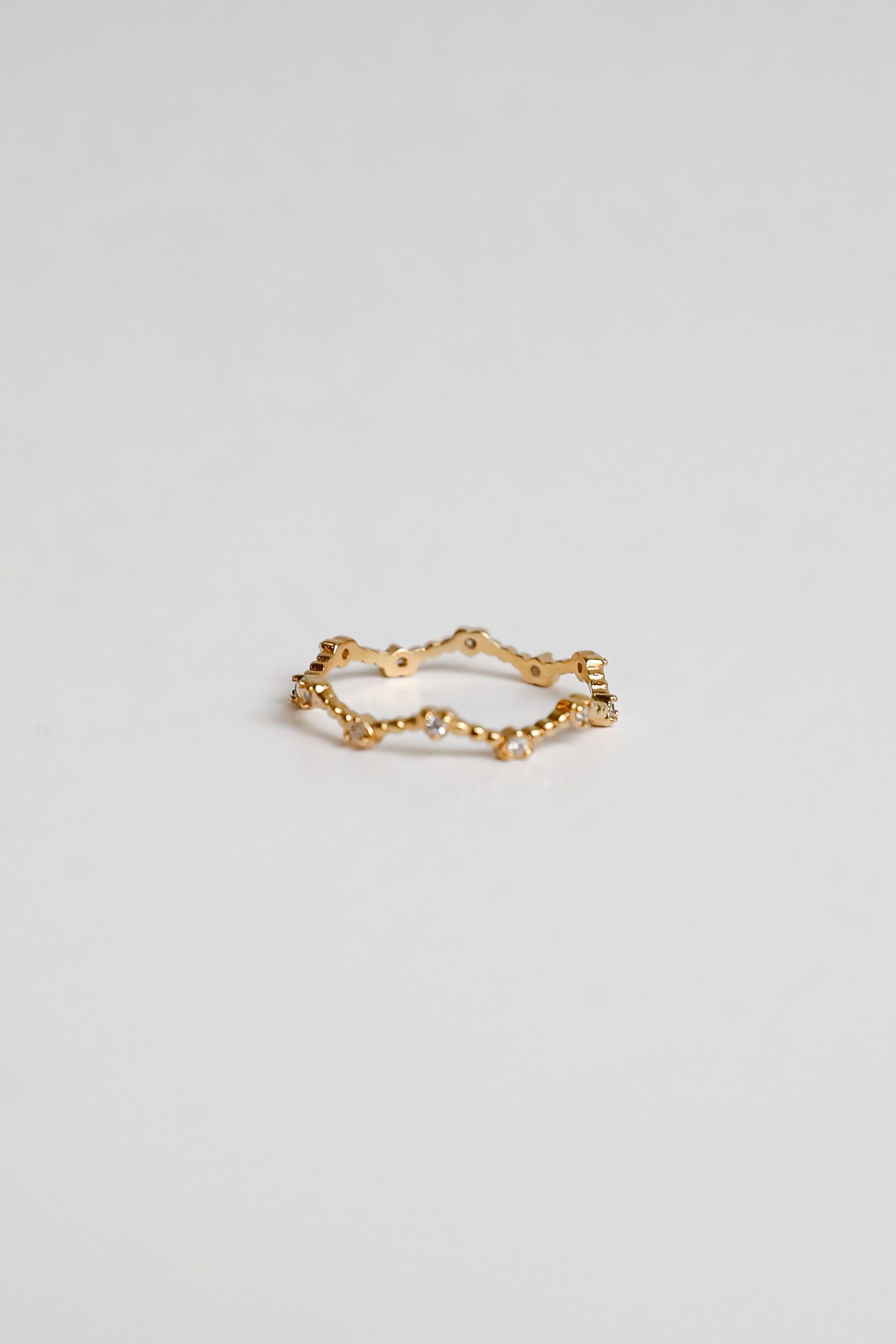 shopdressup_gold_heart_ring-6.jpg