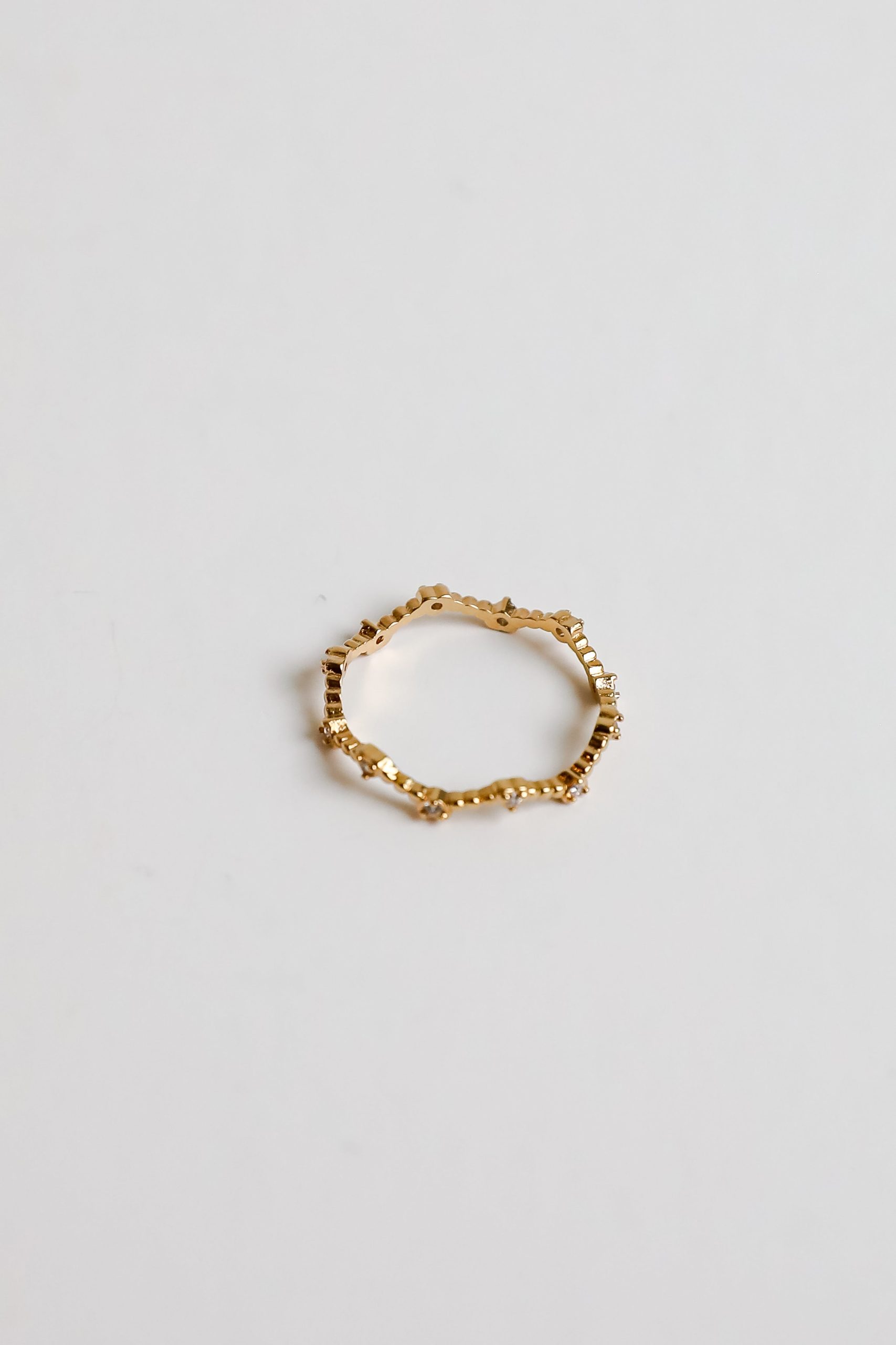 shopdressup_gold_heart_ring-7.jpg